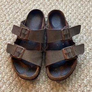 Size 7 Birkenstock’s used condition